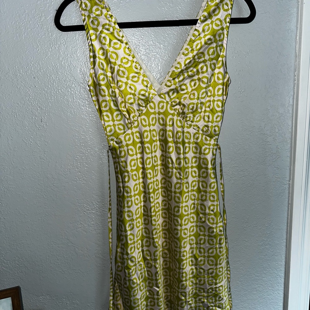 Peppermayo Lime & White Geometric V‑Neck Mini Dress